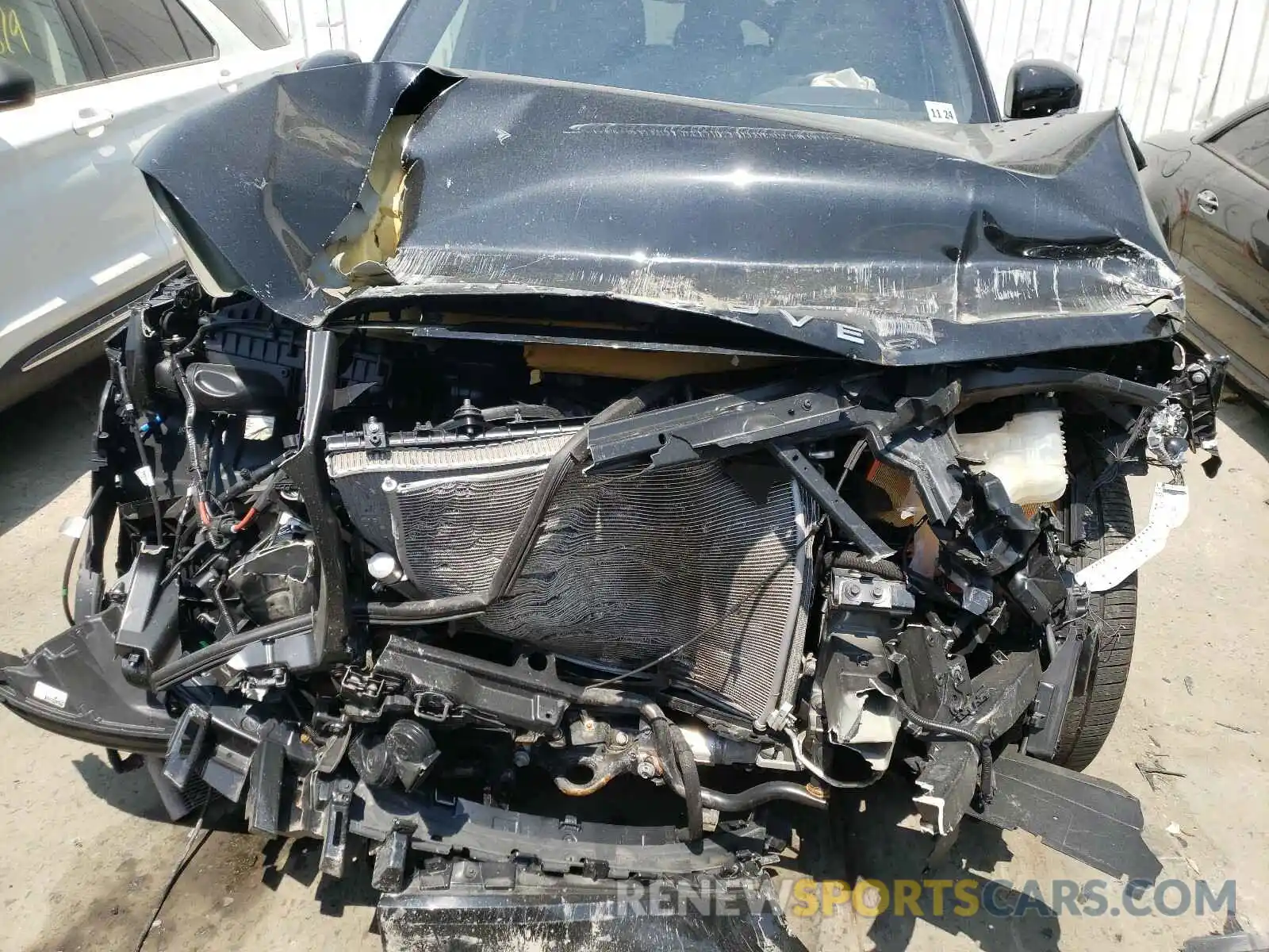 7 Photograph of a damaged car SALWR2SU5LA891583 LAND ROVER RANGEROVER 2020