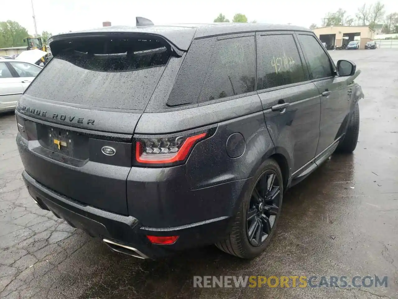 4 Photograph of a damaged car SALWR2SU6LA706151 LAND ROVER RANGEROVER 2020