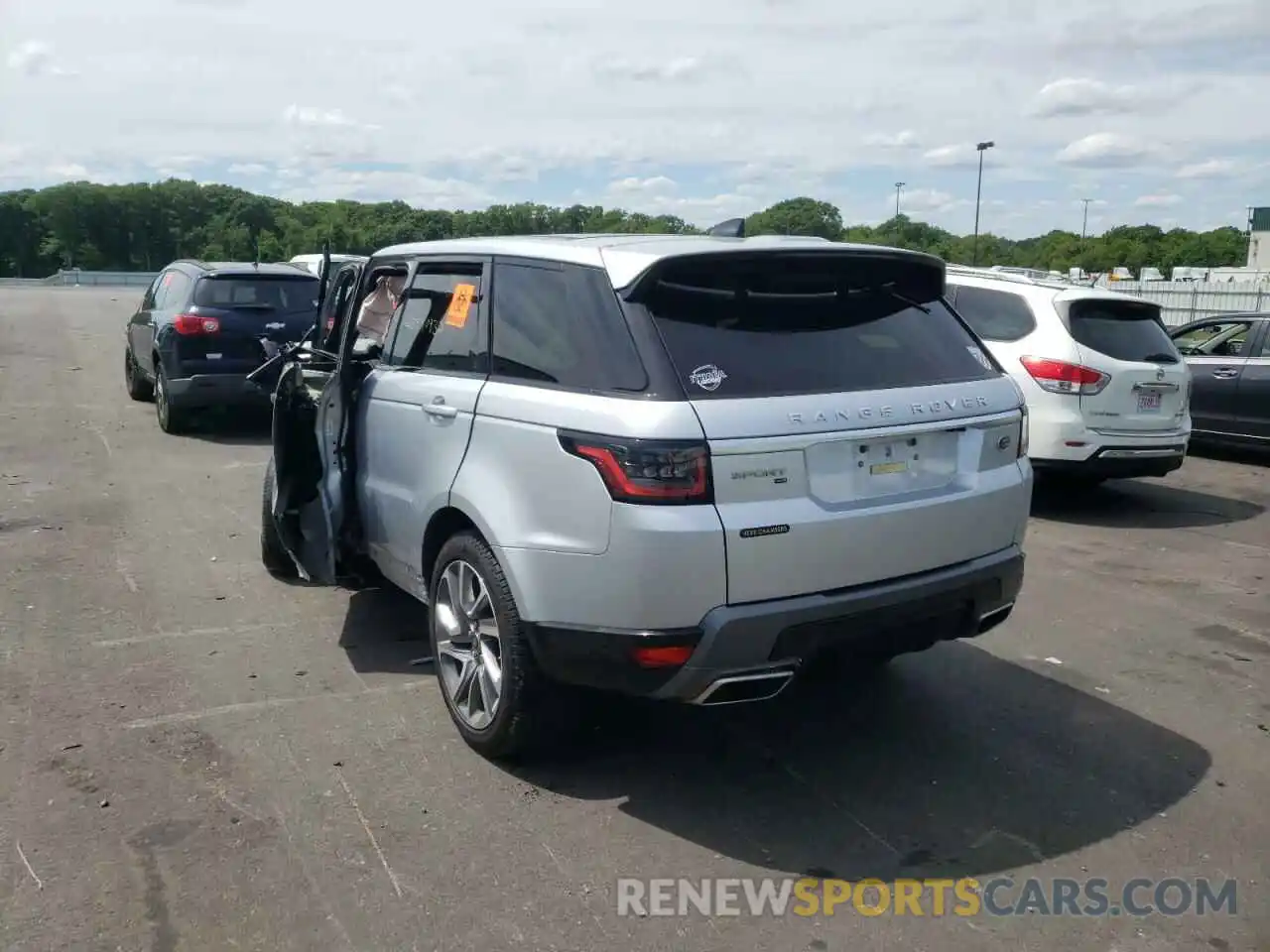 3 Photograph of a damaged car SALWR2SU6LA711642 LAND ROVER RANGEROVER 2020