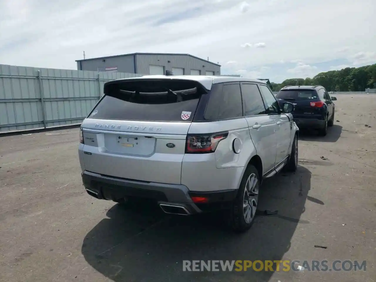 4 Photograph of a damaged car SALWR2SU6LA711642 LAND ROVER RANGEROVER 2020