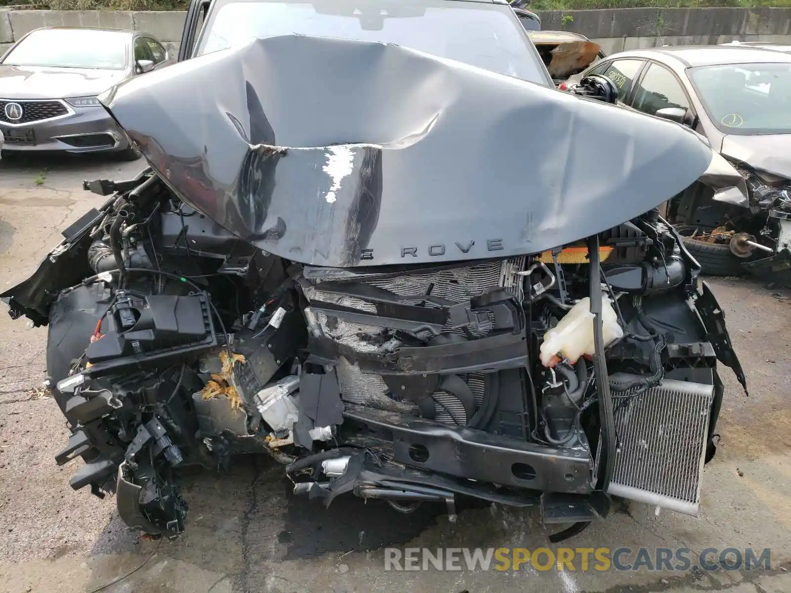 7 Photograph of a damaged car SALWR2SU7LA894582 LAND ROVER RANGEROVER 2020