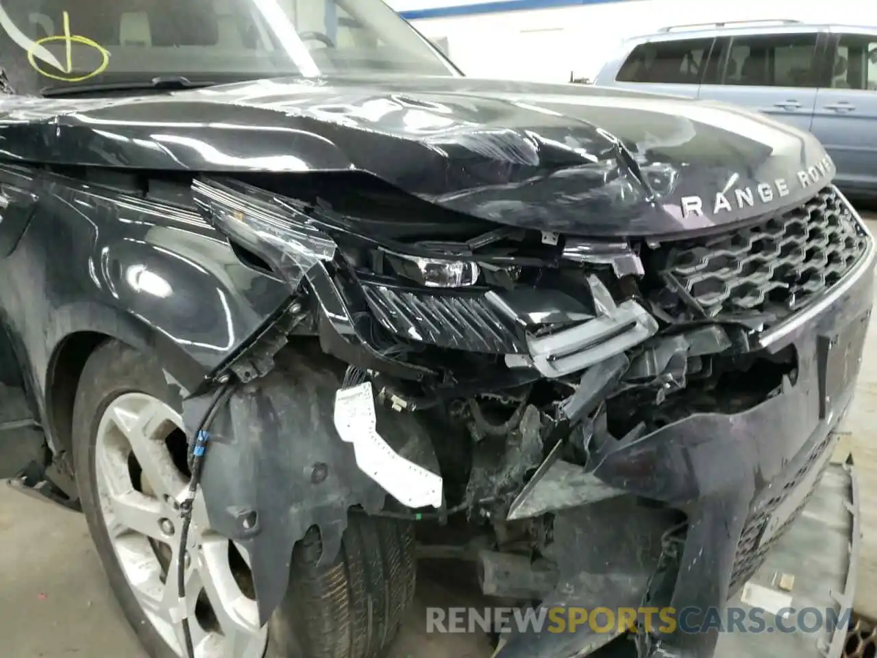 9 Photograph of a damaged car SALWR2SU7LA897675 LAND ROVER RANGEROVER 2020