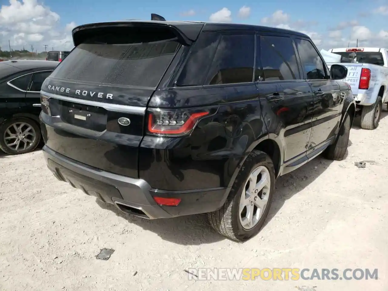 4 Photograph of a damaged car SALWR2SU7LA899345 LAND ROVER RANGEROVER 2020