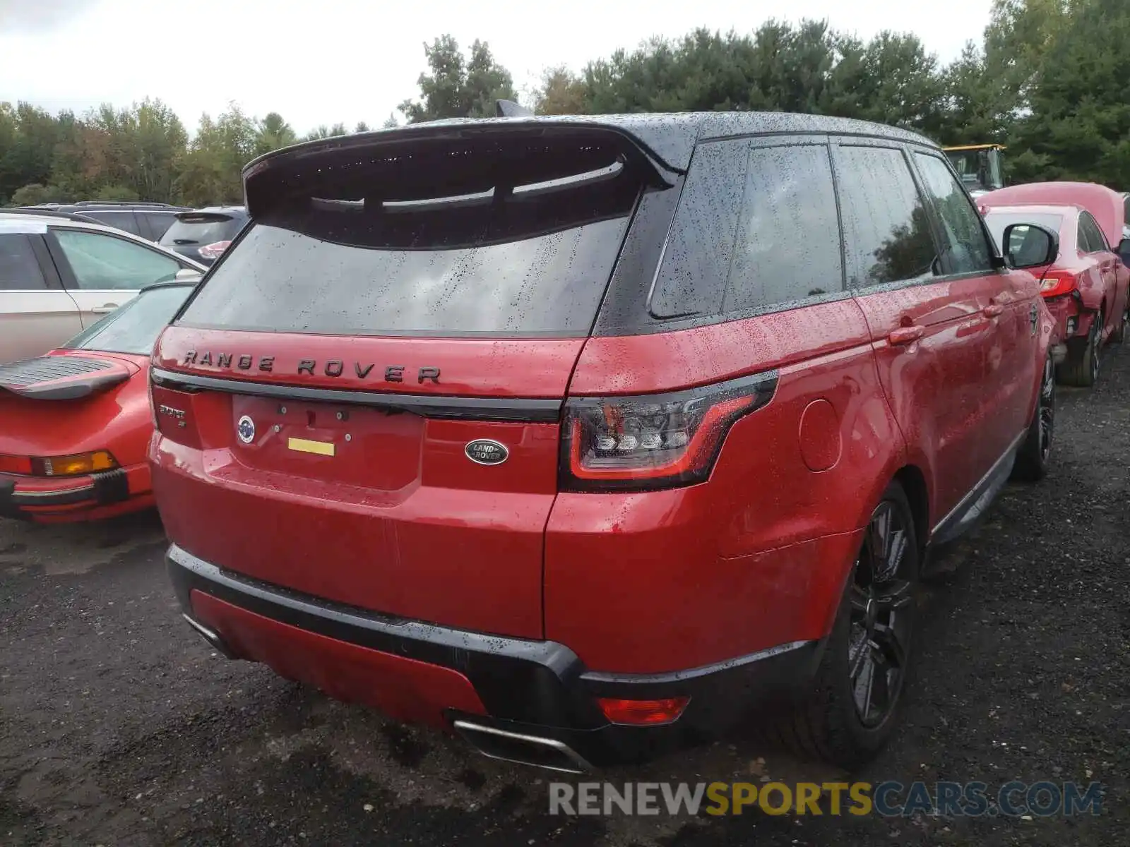 4 Photograph of a damaged car SALWR2SU8LA888368 LAND ROVER RANGEROVER 2020