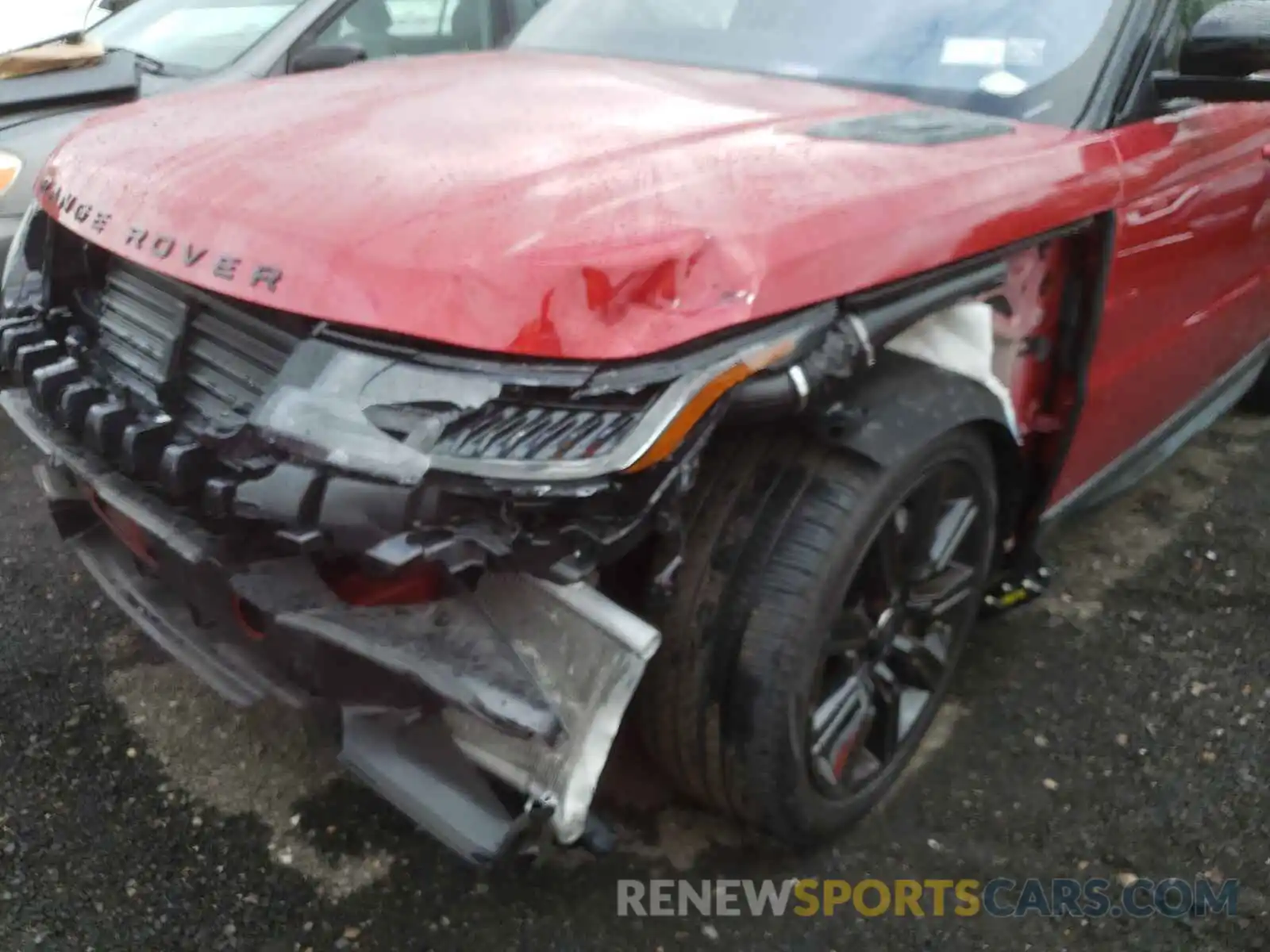 9 Photograph of a damaged car SALWR2SU8LA888368 LAND ROVER RANGEROVER 2020