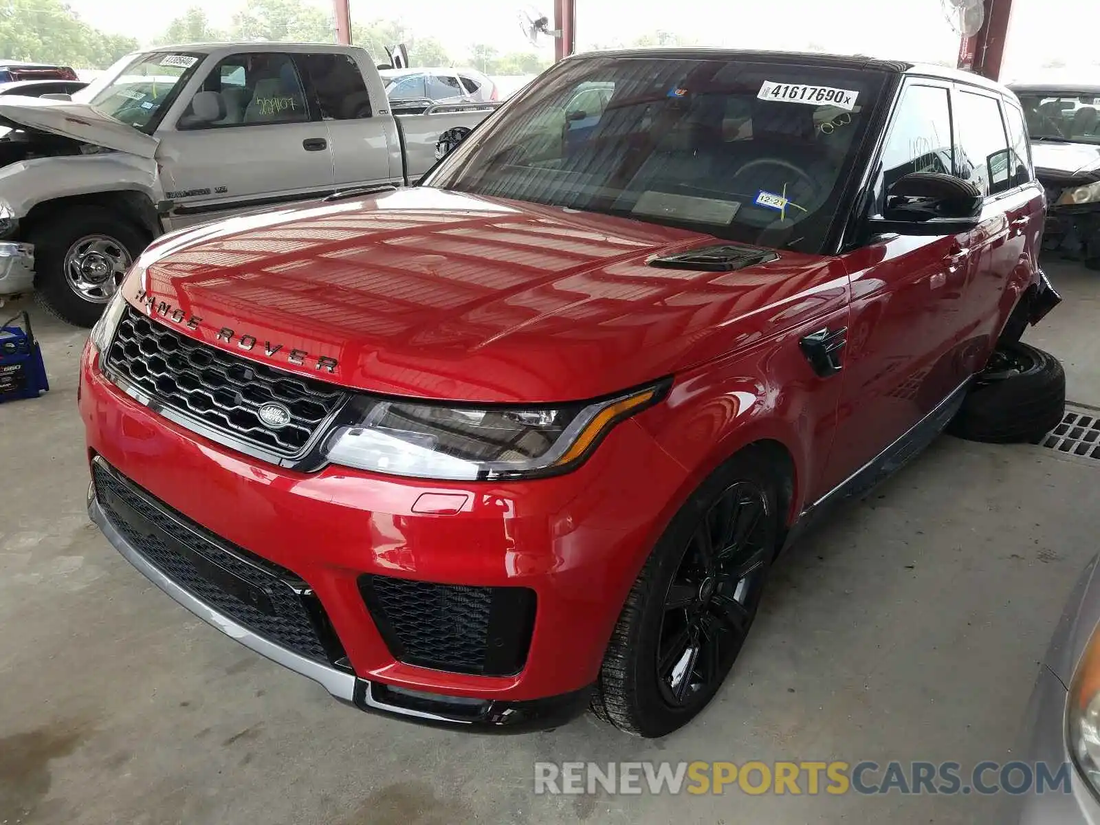 2 Photograph of a damaged car SALWR2SUXLA710672 LAND ROVER RANGEROVER 2020