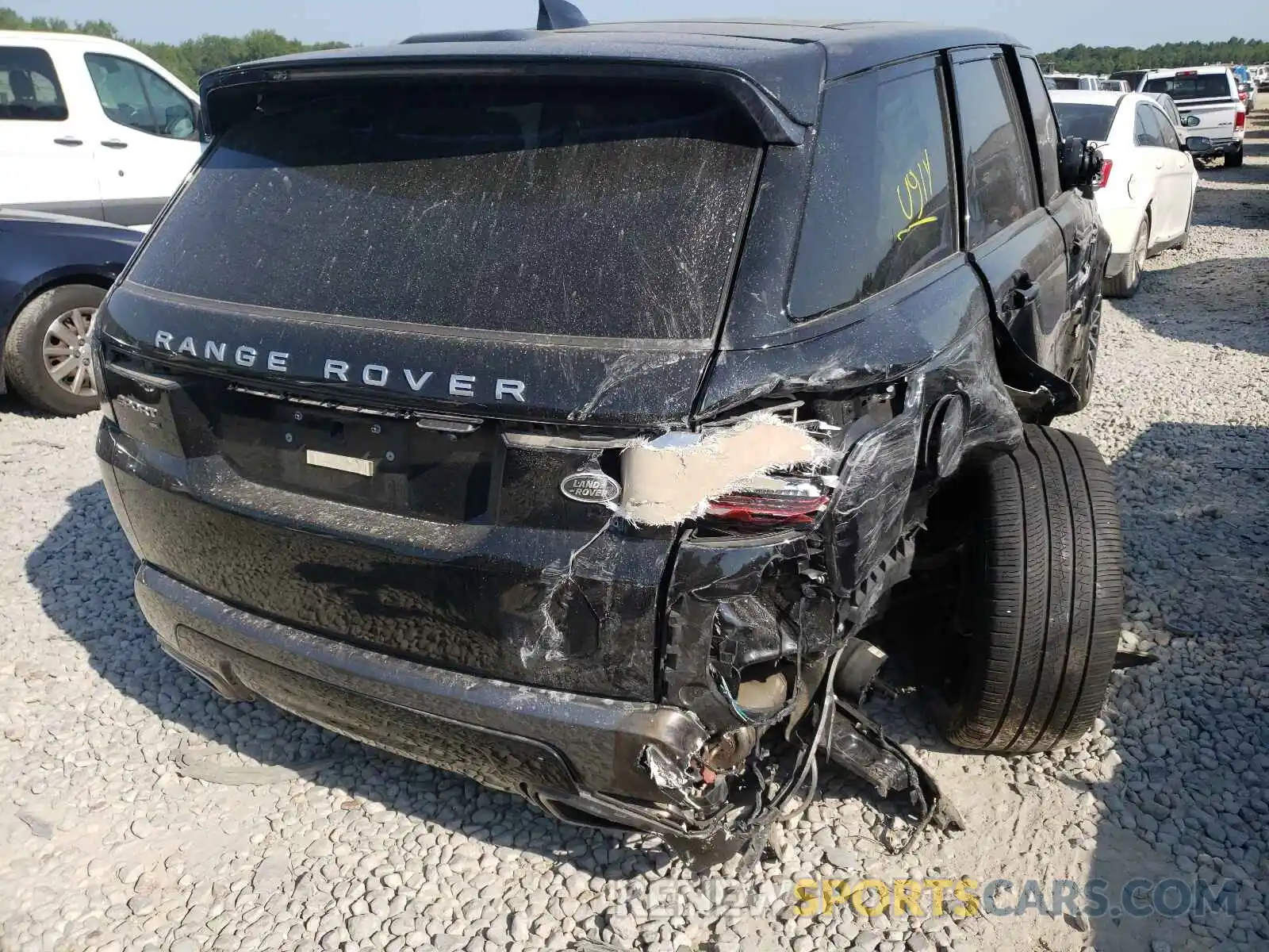 4 Photograph of a damaged car SALWR2SUXLA876951 LAND ROVER RANGEROVER 2020