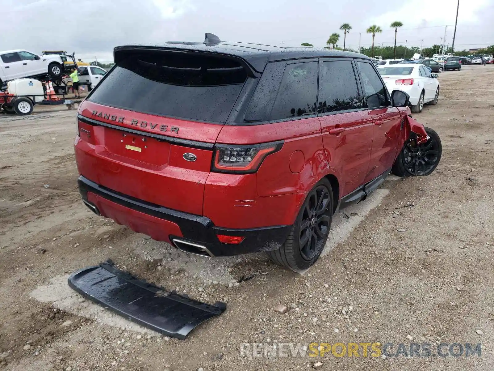 4 Photograph of a damaged car SALWR2SUXLA879803 LAND ROVER RANGEROVER 2020