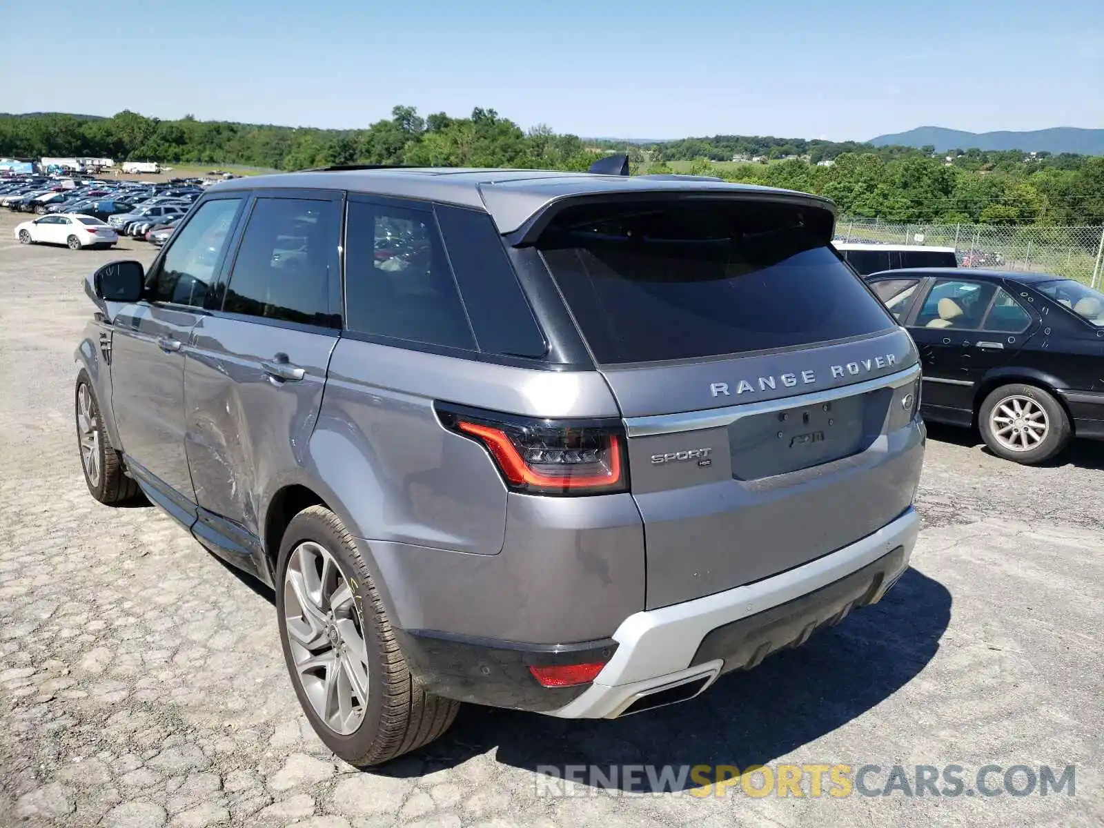 3 Photograph of a damaged car SALWR2SUXLA884600 LAND ROVER RANGEROVER 2020