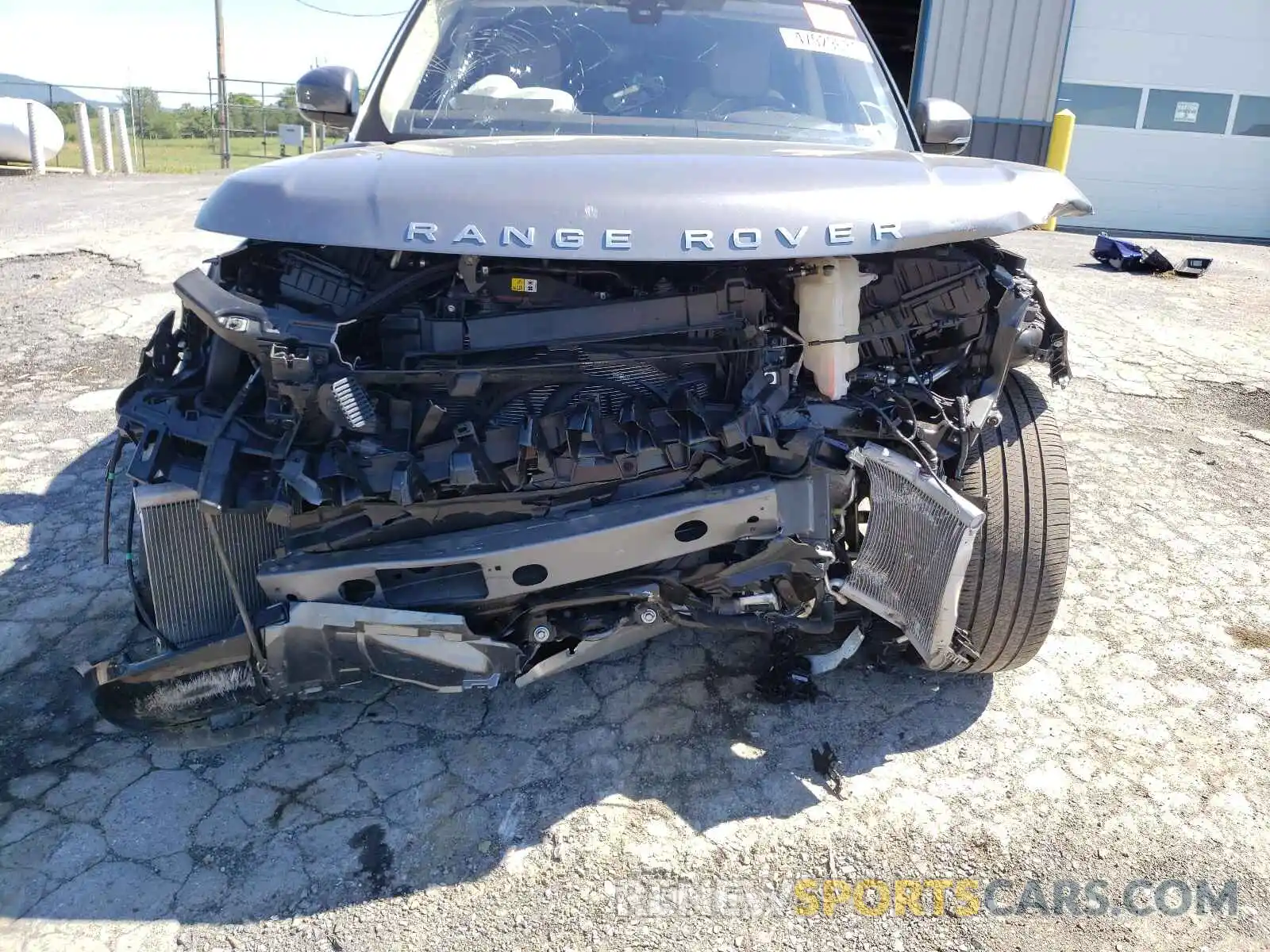 9 Photograph of a damaged car SALWR2SUXLA884600 LAND ROVER RANGEROVER 2020