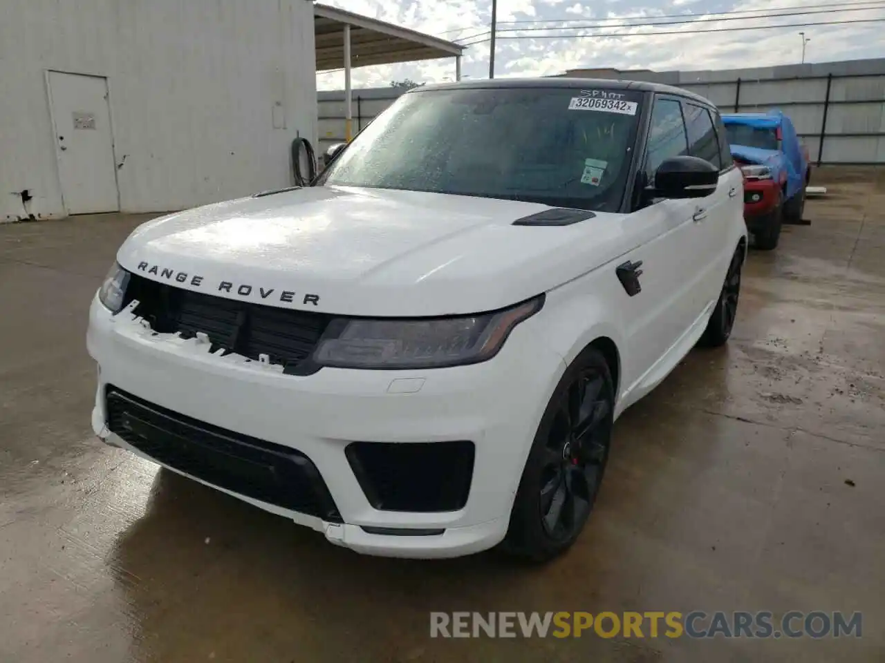 2 Фотография поврежденного автомобиля SALWS2RU0LA709864 LAND ROVER RANGEROVER 2020