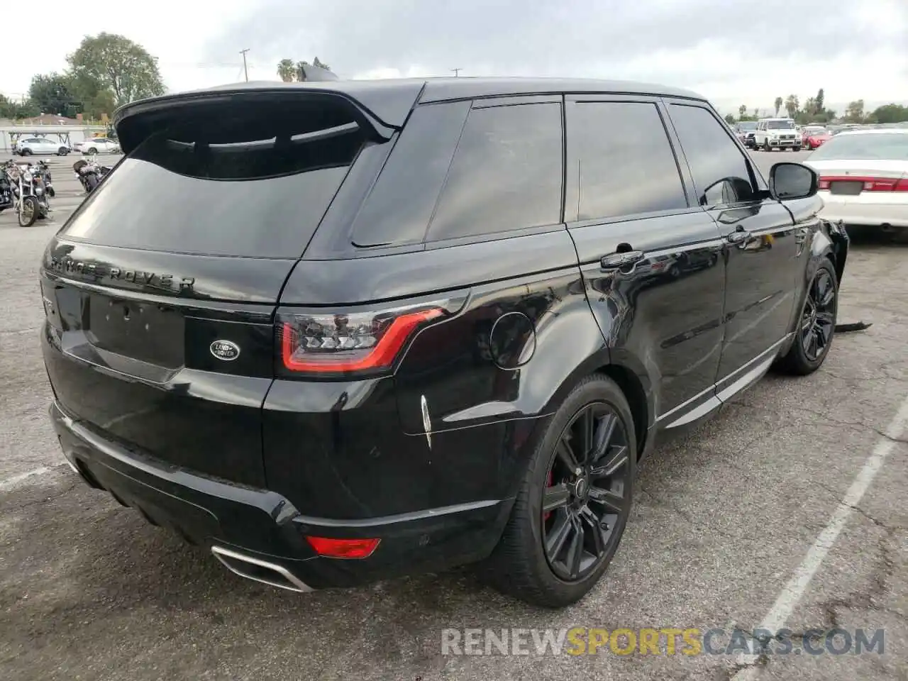 4 Photograph of a damaged car SALWS2RU0LA739754 LAND ROVER RANGEROVER 2020