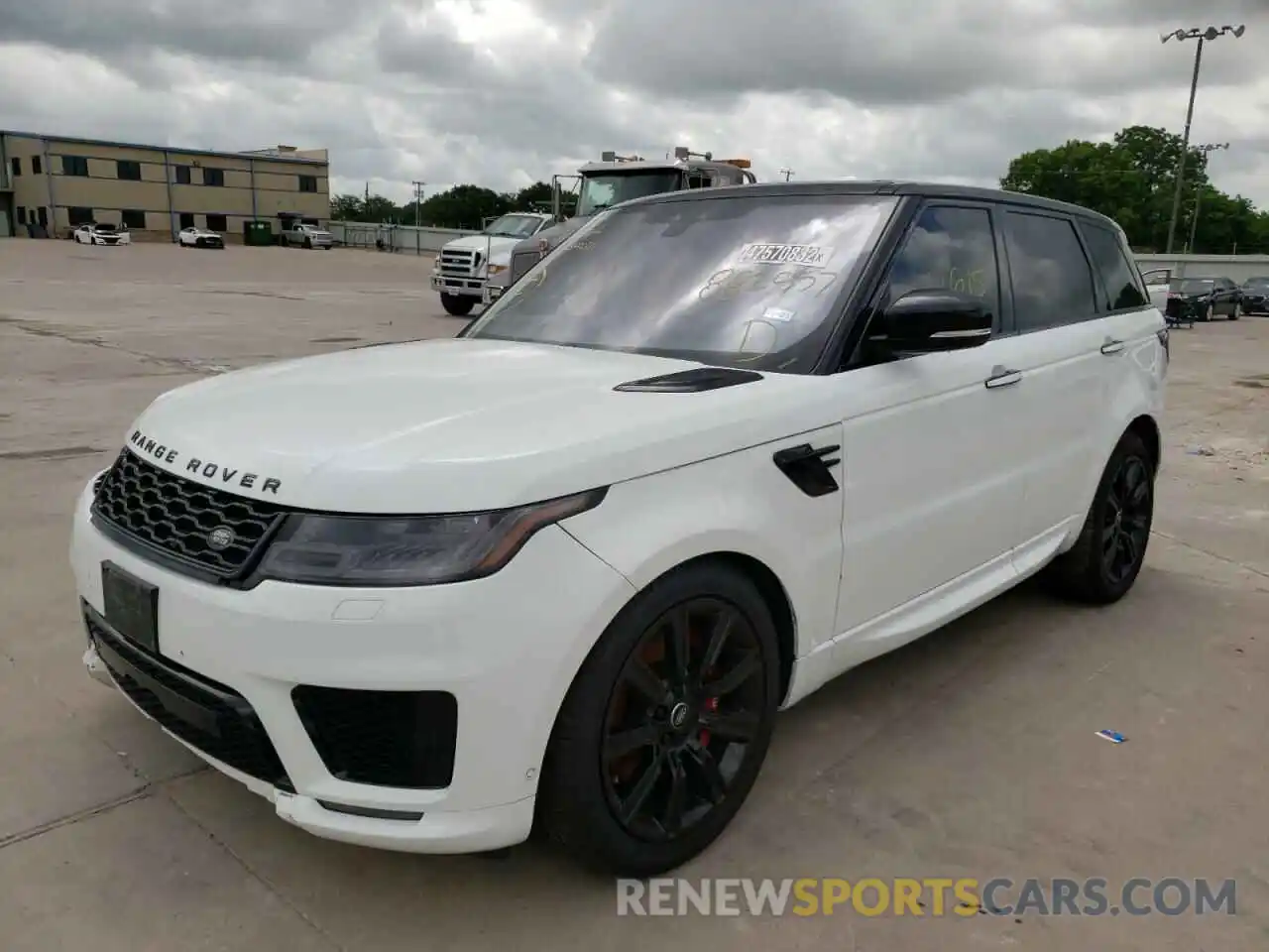 2 Photograph of a damaged car SALWS2RU0LA882557 LAND ROVER RANGEROVER 2020