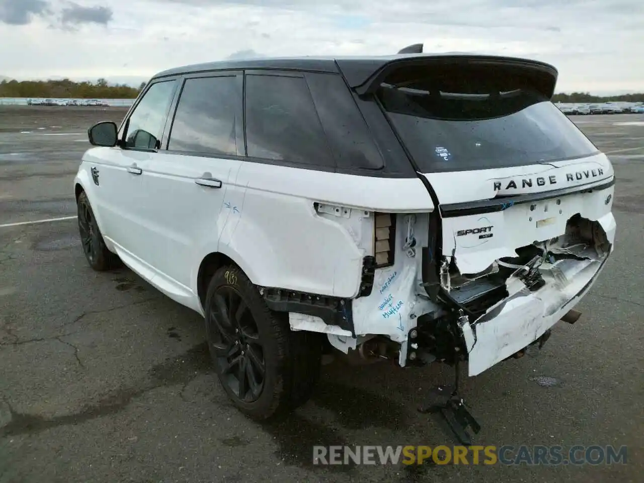 3 Фотография поврежденного автомобиля SALWS2RU1LA732067 LAND ROVER RANGEROVER 2020