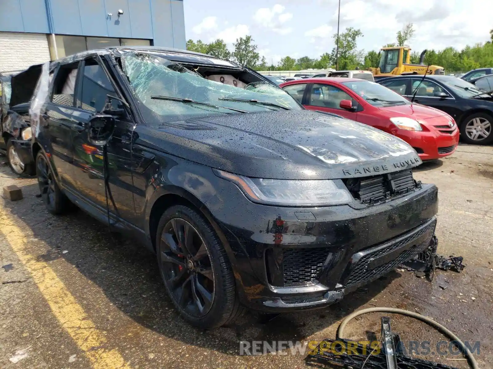 1 Photograph of a damaged car SALWS2RU1LA739682 LAND ROVER RANGEROVER 2020