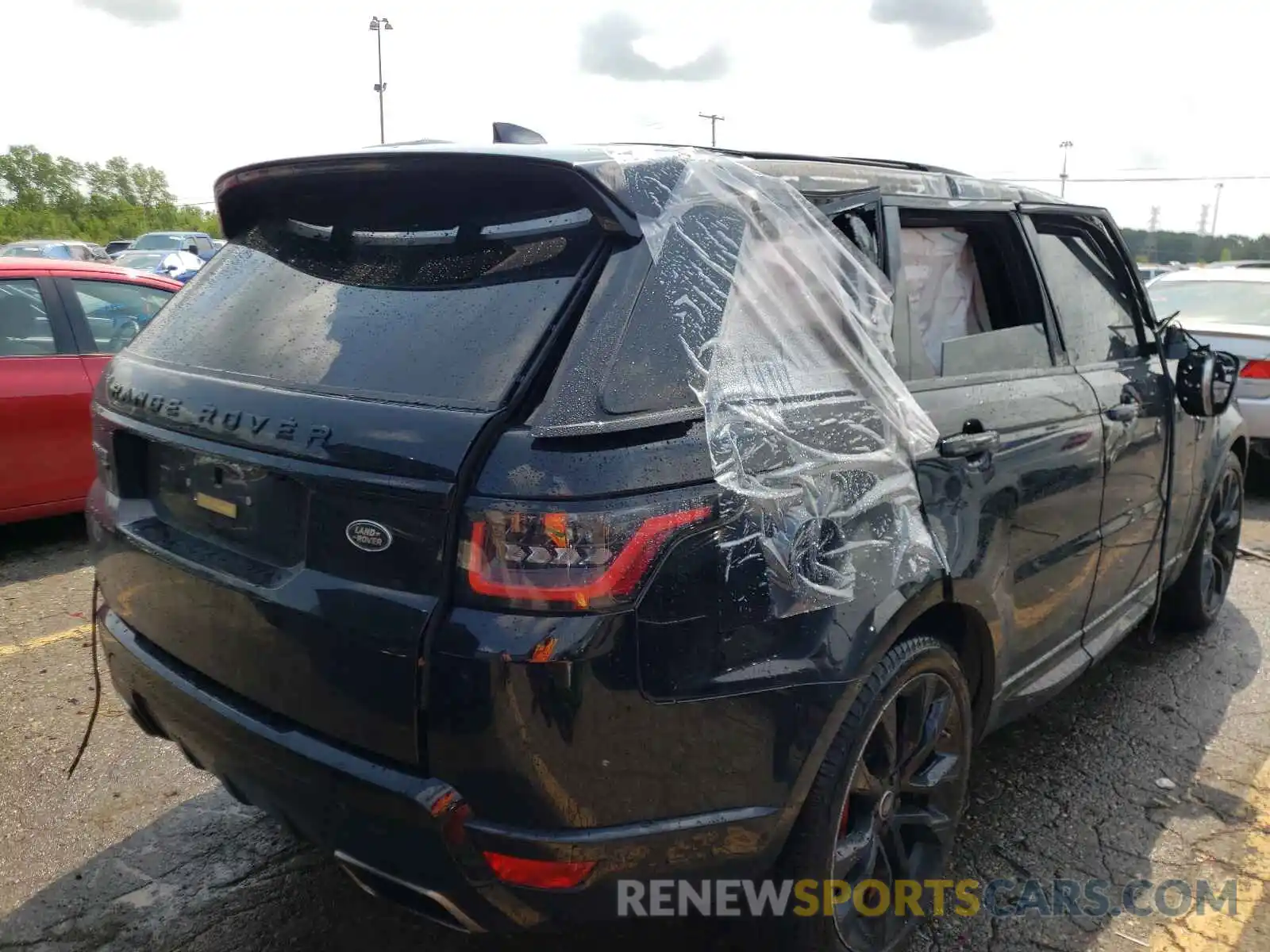 4 Photograph of a damaged car SALWS2RU1LA739682 LAND ROVER RANGEROVER 2020