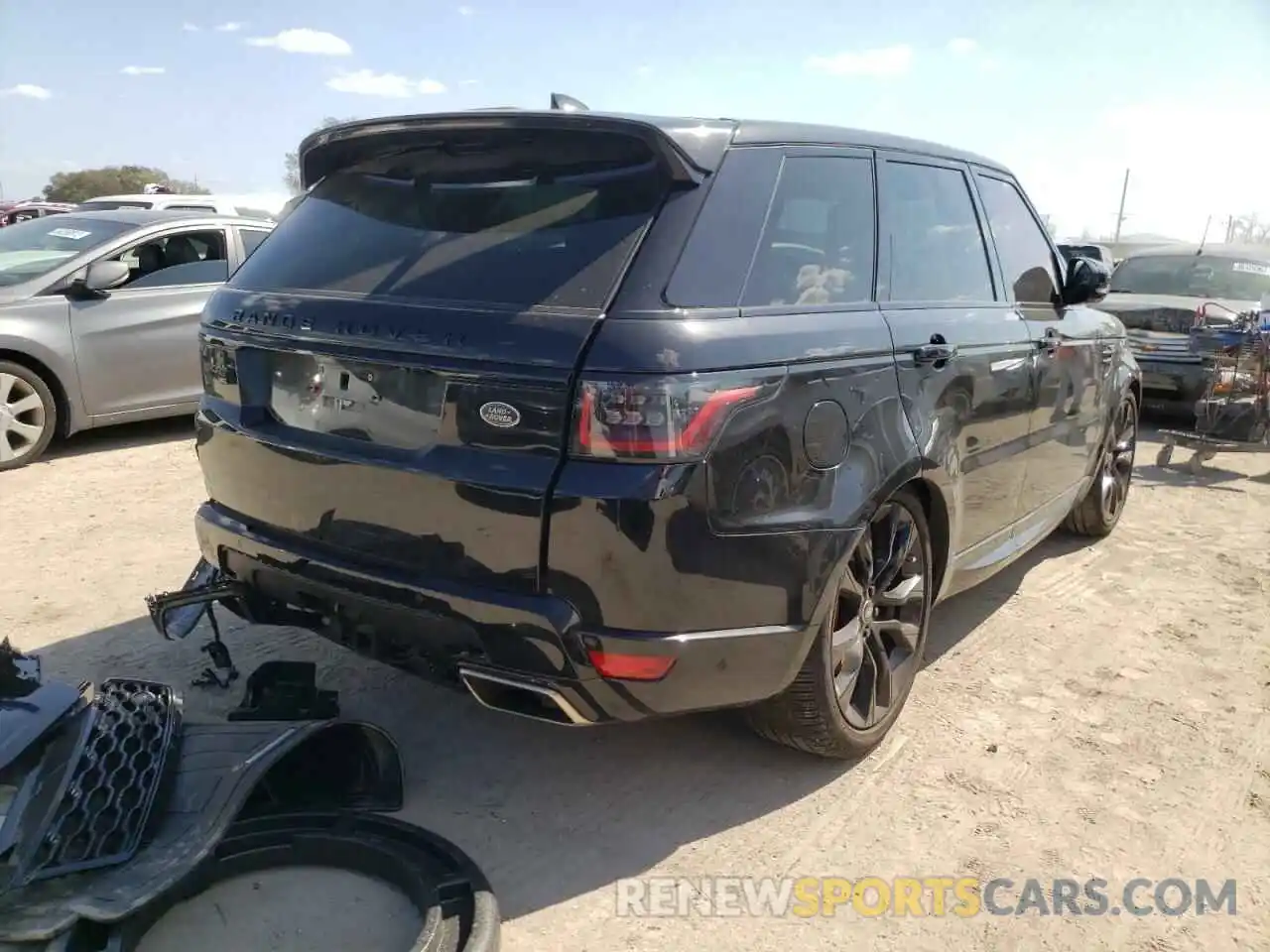 4 Photograph of a damaged car SALWS2RU1LA889078 LAND ROVER RANGEROVER 2020