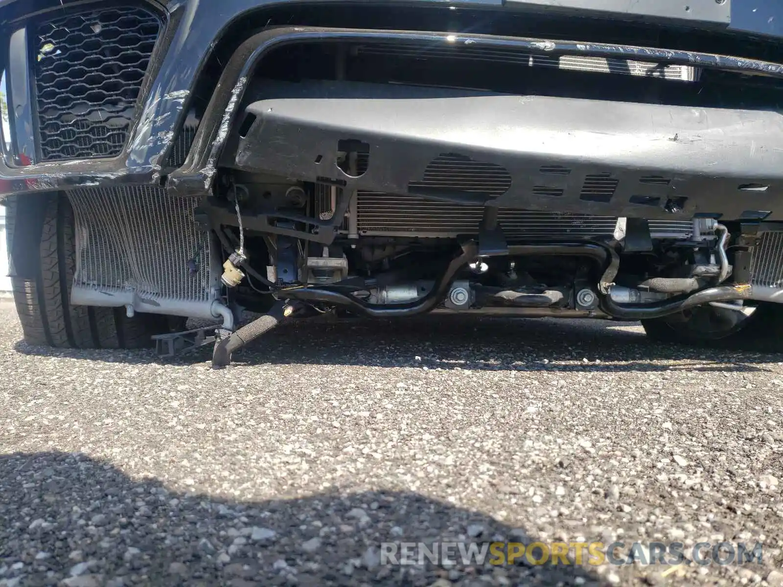 9 Photograph of a damaged car SALWS2RU2LA885279 LAND ROVER RANGEROVER 2020