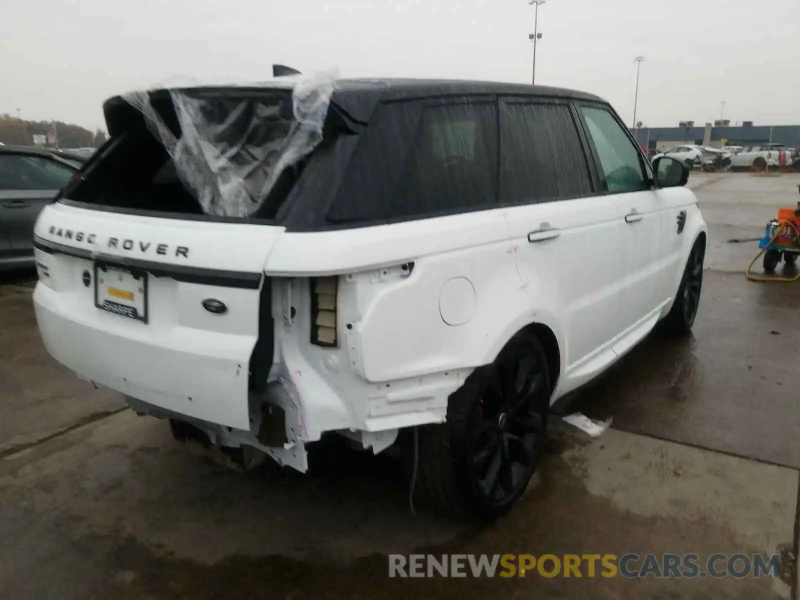 4 Photograph of a damaged car SALWS2RU3LA718672 LAND ROVER RANGEROVER 2020