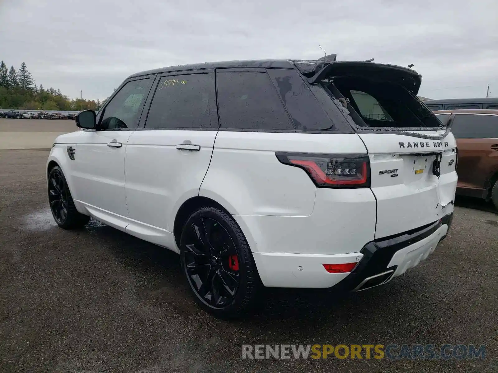 3 Photograph of a damaged car SALWS2RU5LA701811 LAND ROVER RANGEROVER 2020