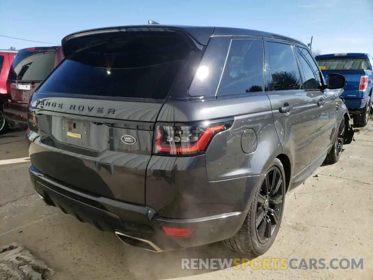 4 Photograph of a damaged car SALWS2RU5LA747509 LAND ROVER RANGEROVER 2020