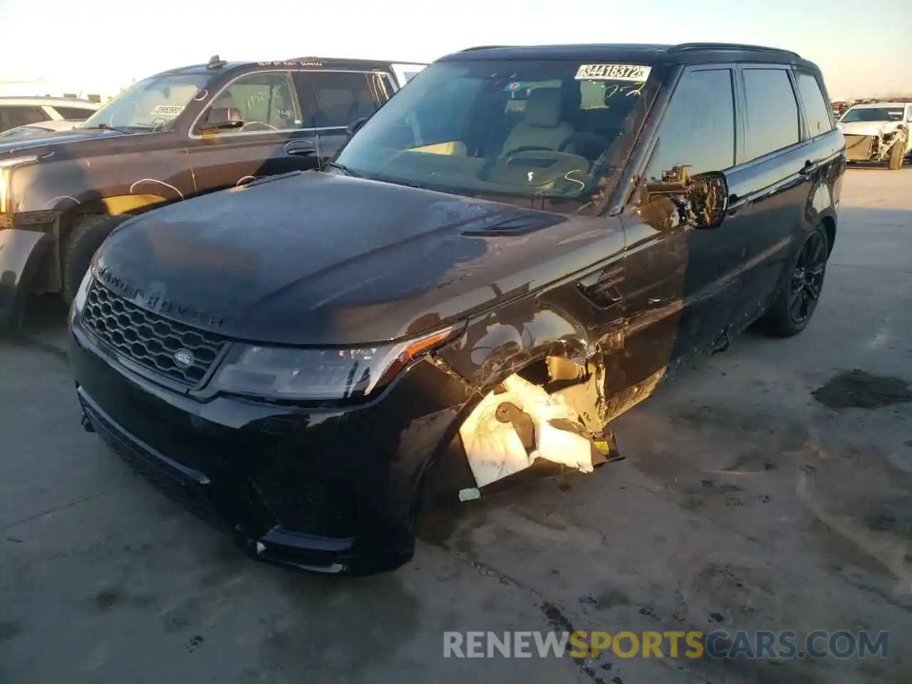 2 Photograph of a damaged car SALWS2RU8LA700653 LAND ROVER RANGEROVER 2020