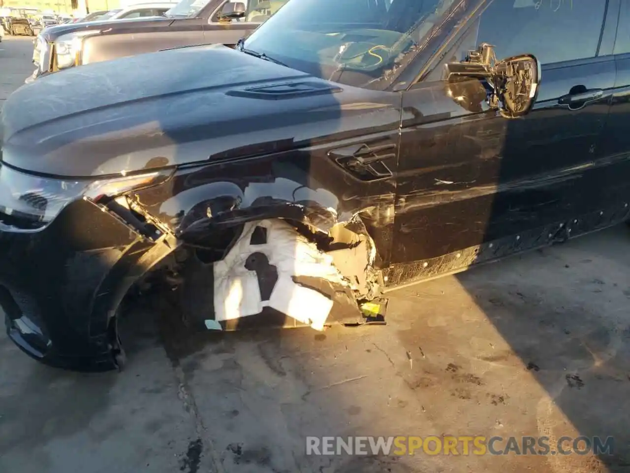 9 Photograph of a damaged car SALWS2RU8LA700653 LAND ROVER RANGEROVER 2020