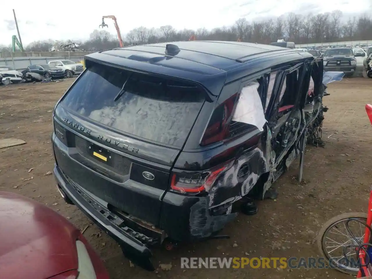 4 Photograph of a damaged car SALWS2RU8LA715900 LAND ROVER RANGEROVER 2020