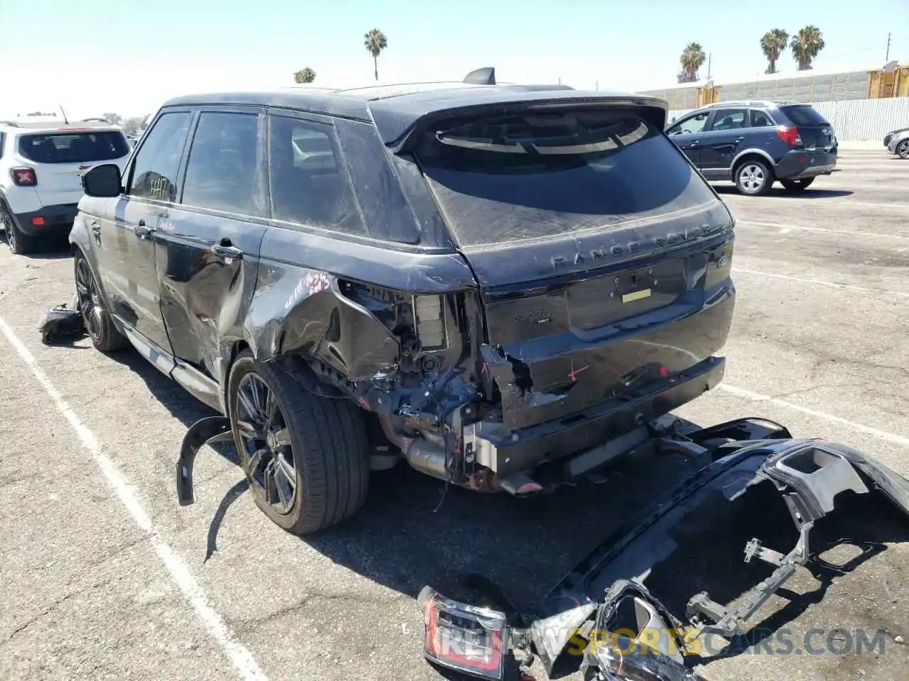 3 Photograph of a damaged car SALWS2RU8LA720112 LAND ROVER RANGEROVER 2020