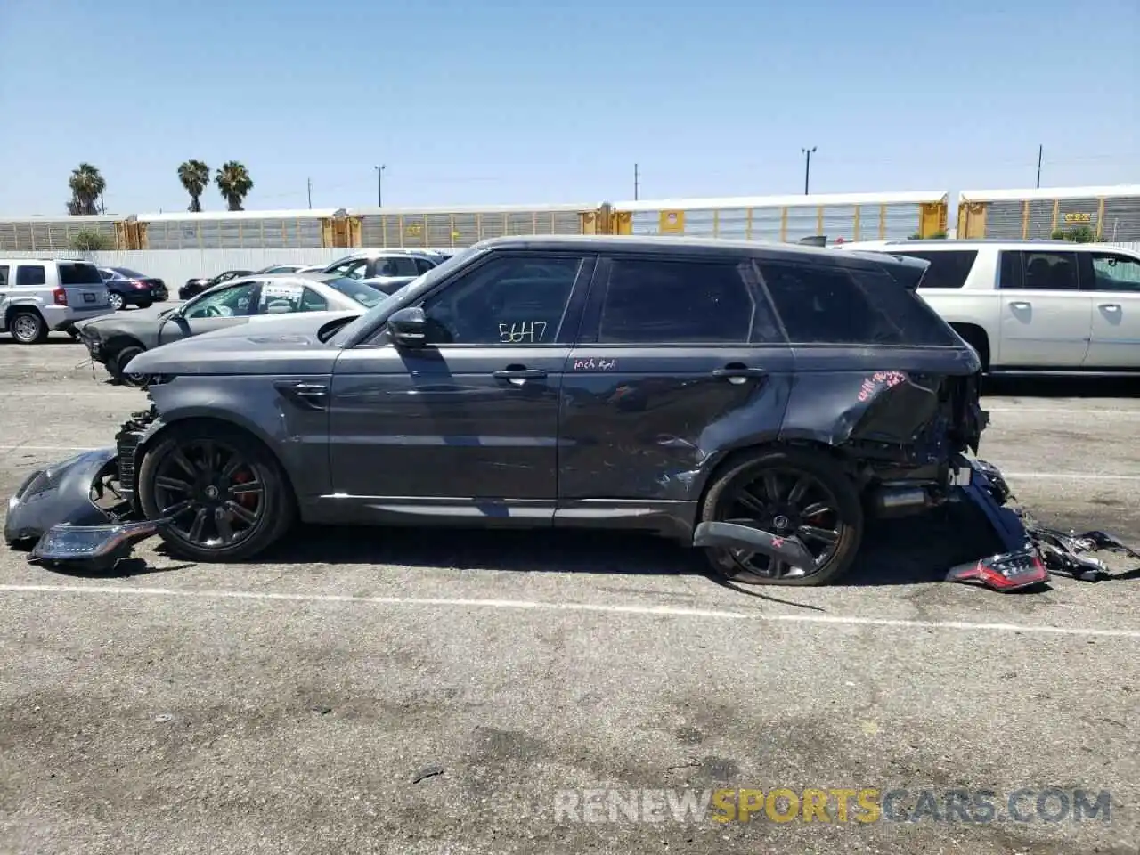 9 Photograph of a damaged car SALWS2RU8LA720112 LAND ROVER RANGEROVER 2020