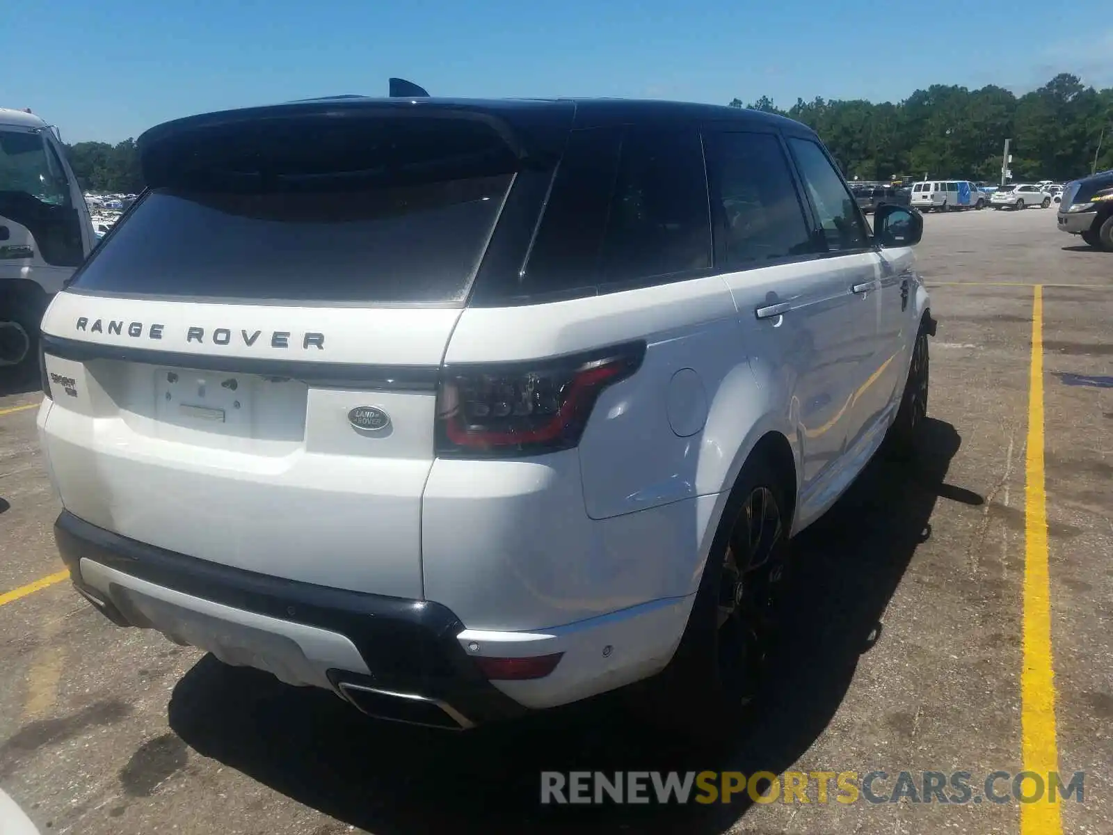 4 Photograph of a damaged car SALWS2RU8LA892527 LAND ROVER RANGEROVER 2020