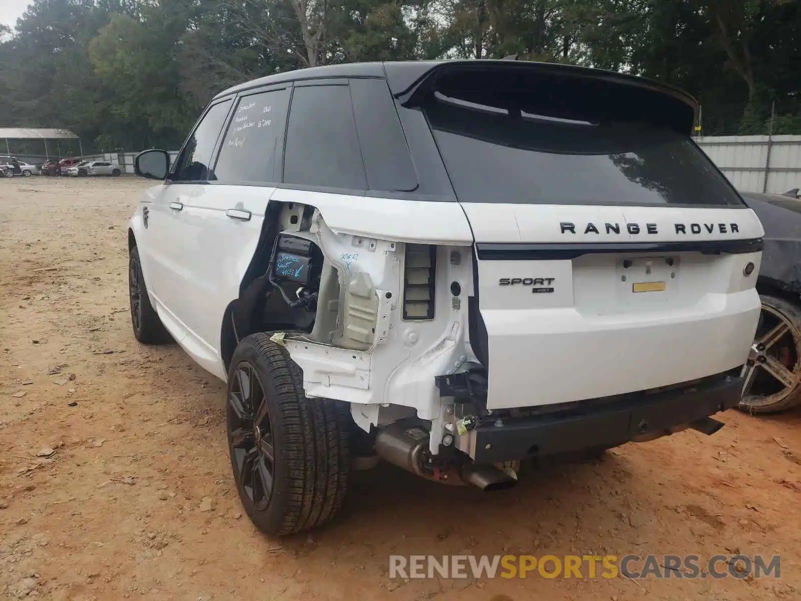 3 Photograph of a damaged car SALWS2RUXLA885224 LAND ROVER RANGEROVER 2020