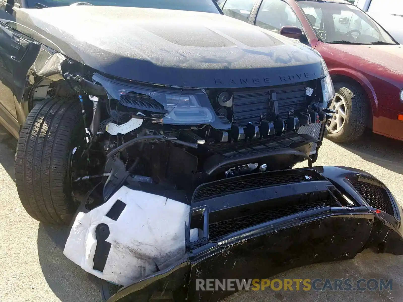 9 Photograph of a damaged car SALWZ2RE8LA888093 LAND ROVER RANGEROVER 2020