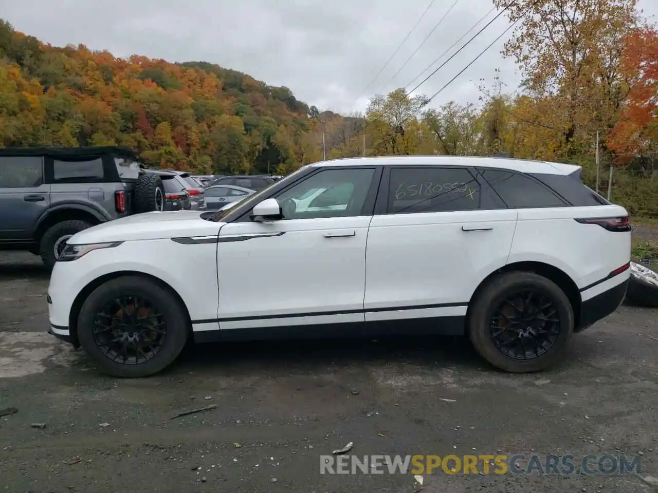 9 Photograph of a damaged car SALYB2EX0LA240574 LAND ROVER RANGEROVER 2020