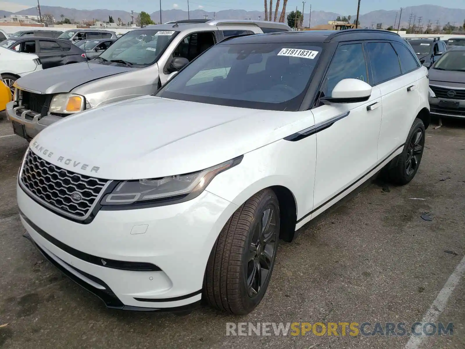 2 Photograph of a damaged car SALYB2EX0LA286891 LAND ROVER RANGEROVER 2020