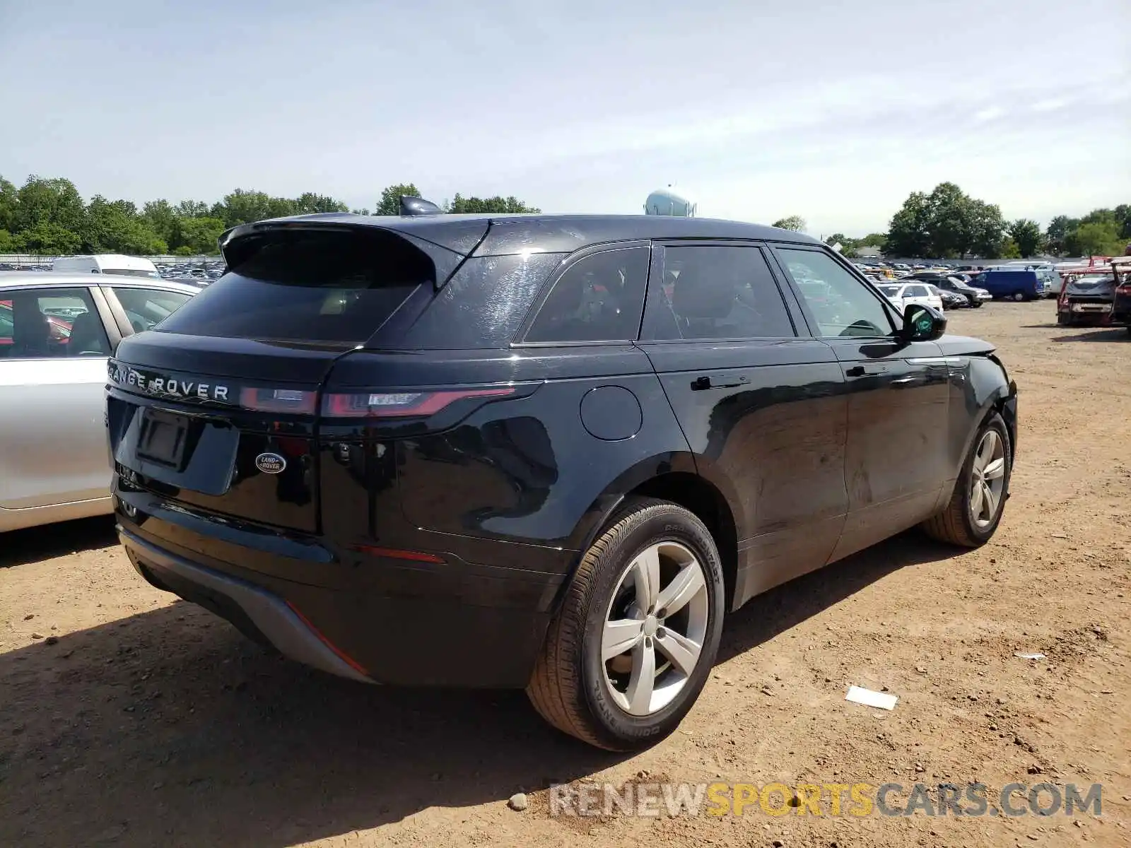 4 Photograph of a damaged car SALYB2EX2LA265301 LAND ROVER RANGEROVER 2020