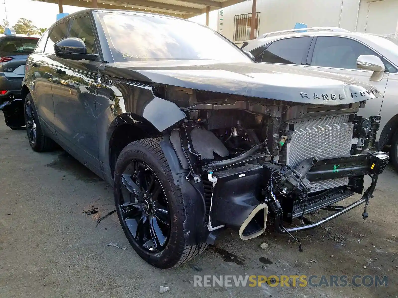 1 Photograph of a damaged car SALYB2EX3LA242917 LAND ROVER RANGEROVER 2020