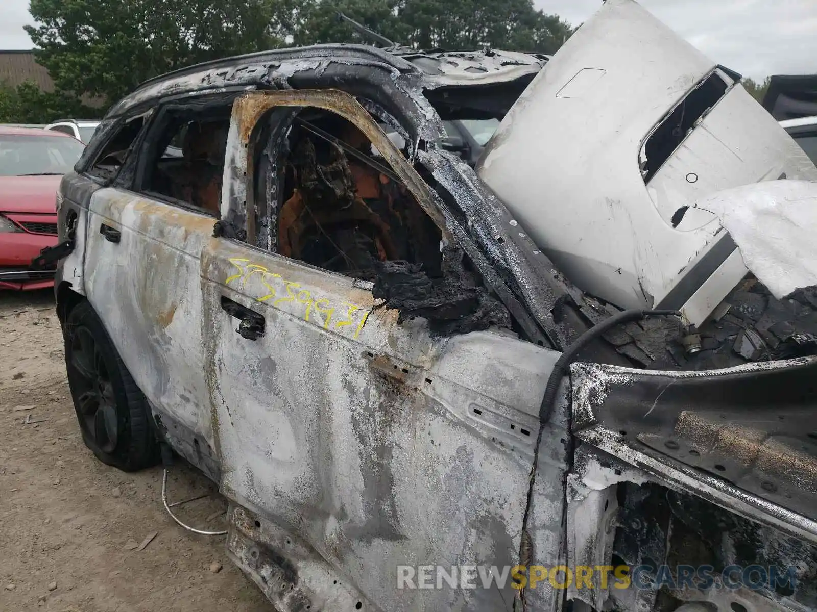 10 Photograph of a damaged car SALYB2EX3LA243520 LAND ROVER RANGEROVER 2020