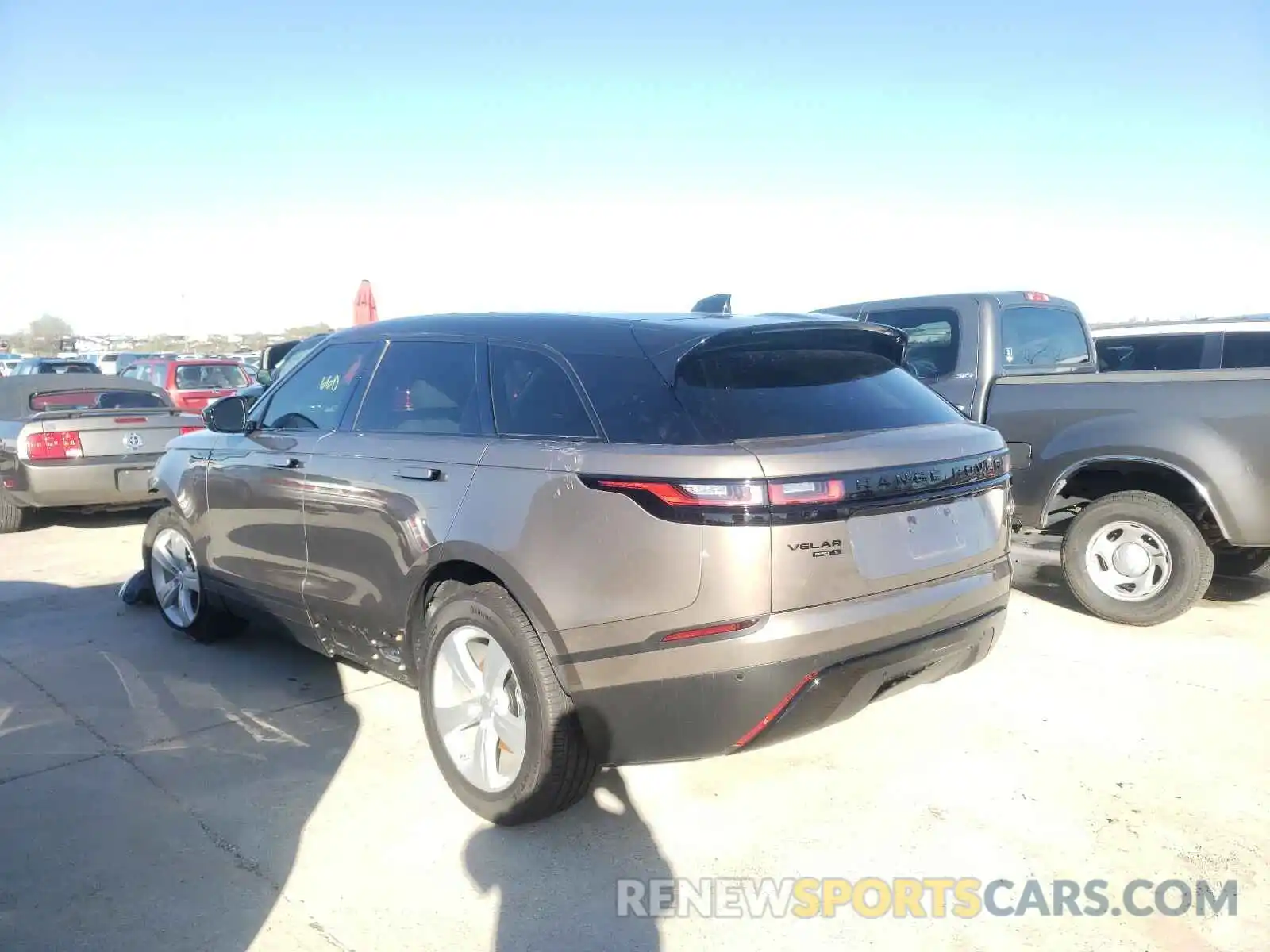 3 Photograph of a damaged car SALYB2EX3LA278218 LAND ROVER RANGEROVER 2020