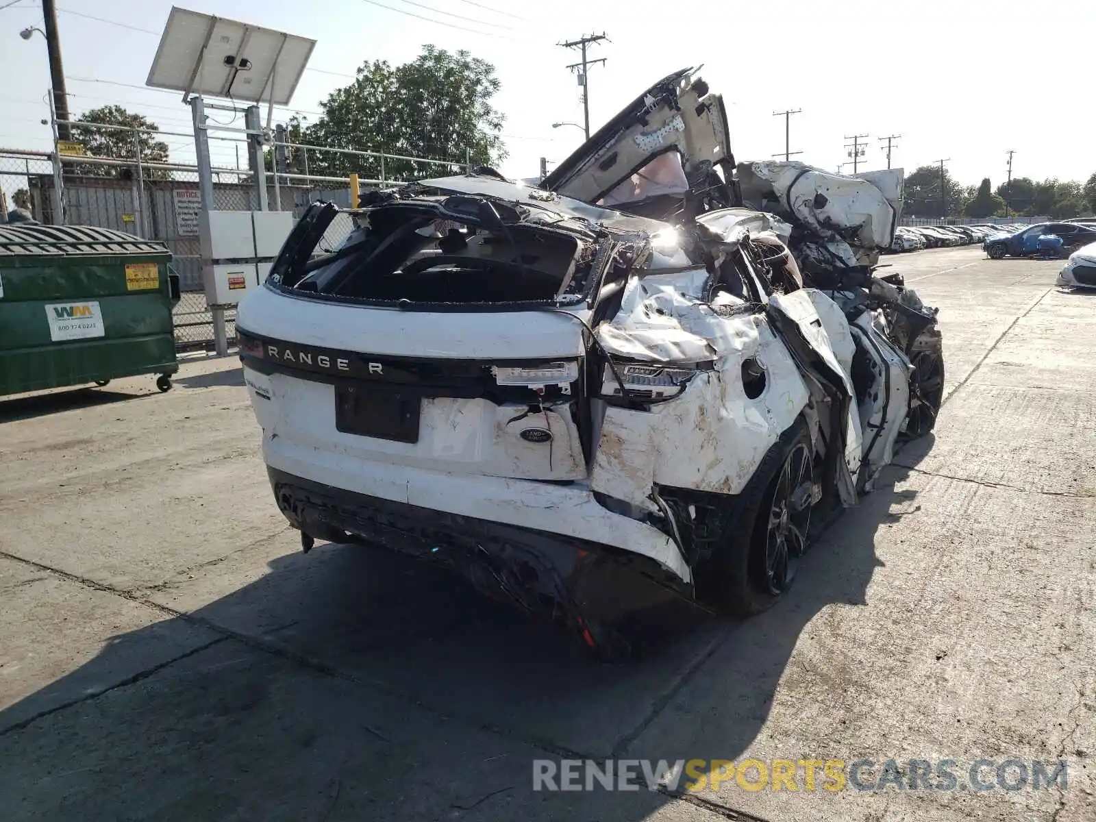 4 Photograph of a damaged car SALYB2EX3LA285718 LAND ROVER RANGEROVER 2020