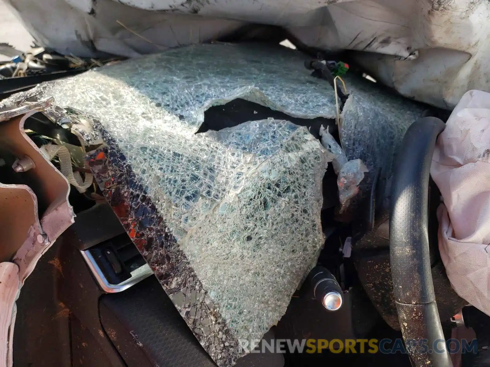 8 Photograph of a damaged car SALYB2EX3LA285718 LAND ROVER RANGEROVER 2020