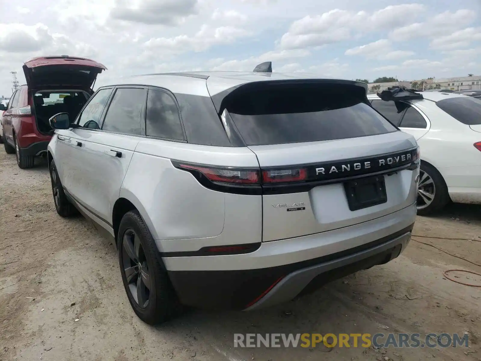 3 Photograph of a damaged car SALYB2EX4LA242036 LAND ROVER RANGEROVER 2020