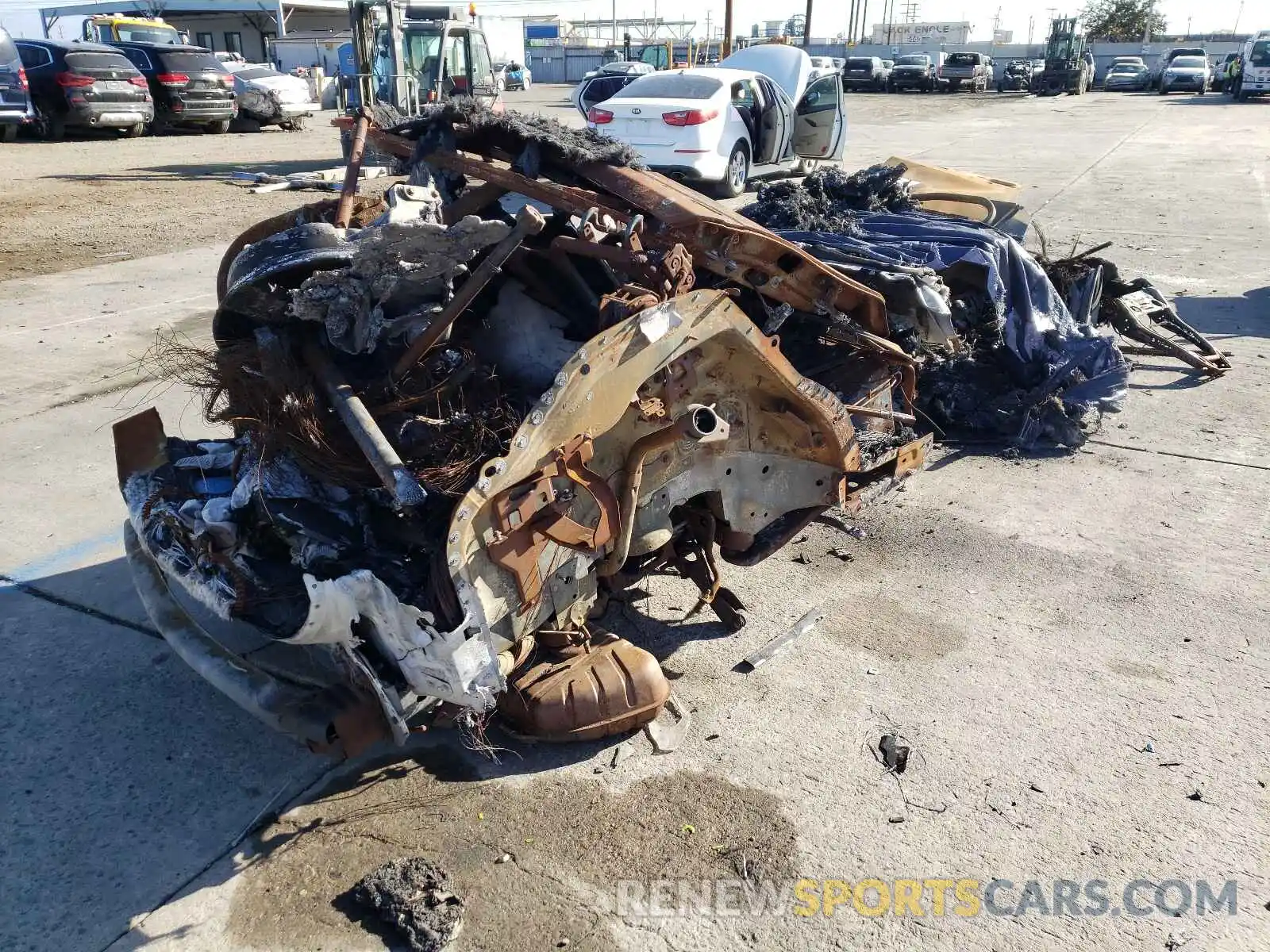 4 Photograph of a damaged car SALYB2EX4LA265560 LAND ROVER RANGEROVER 2020