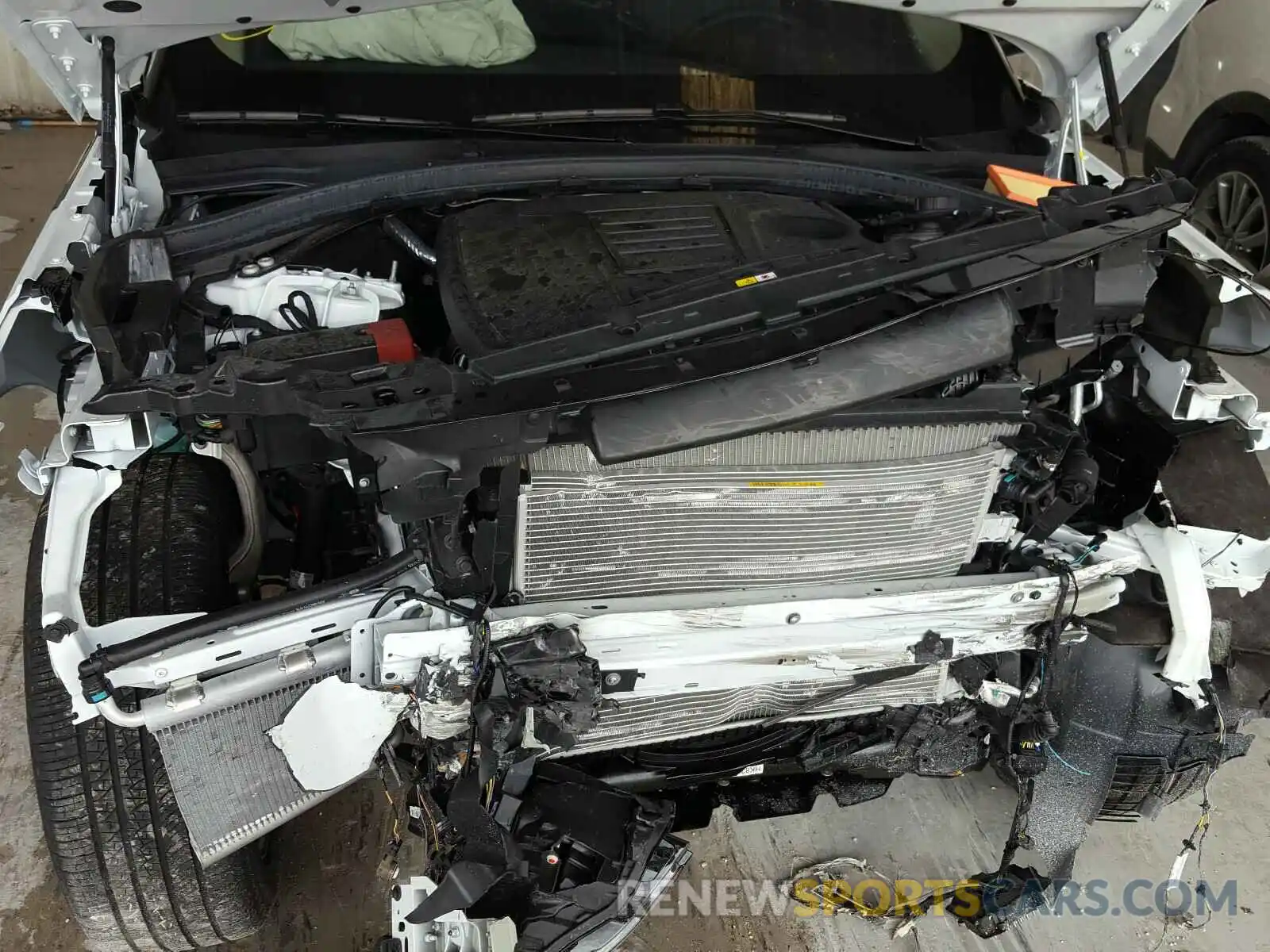 7 Photograph of a damaged car SALYB2EX4LA268703 LAND ROVER RANGEROVER 2020