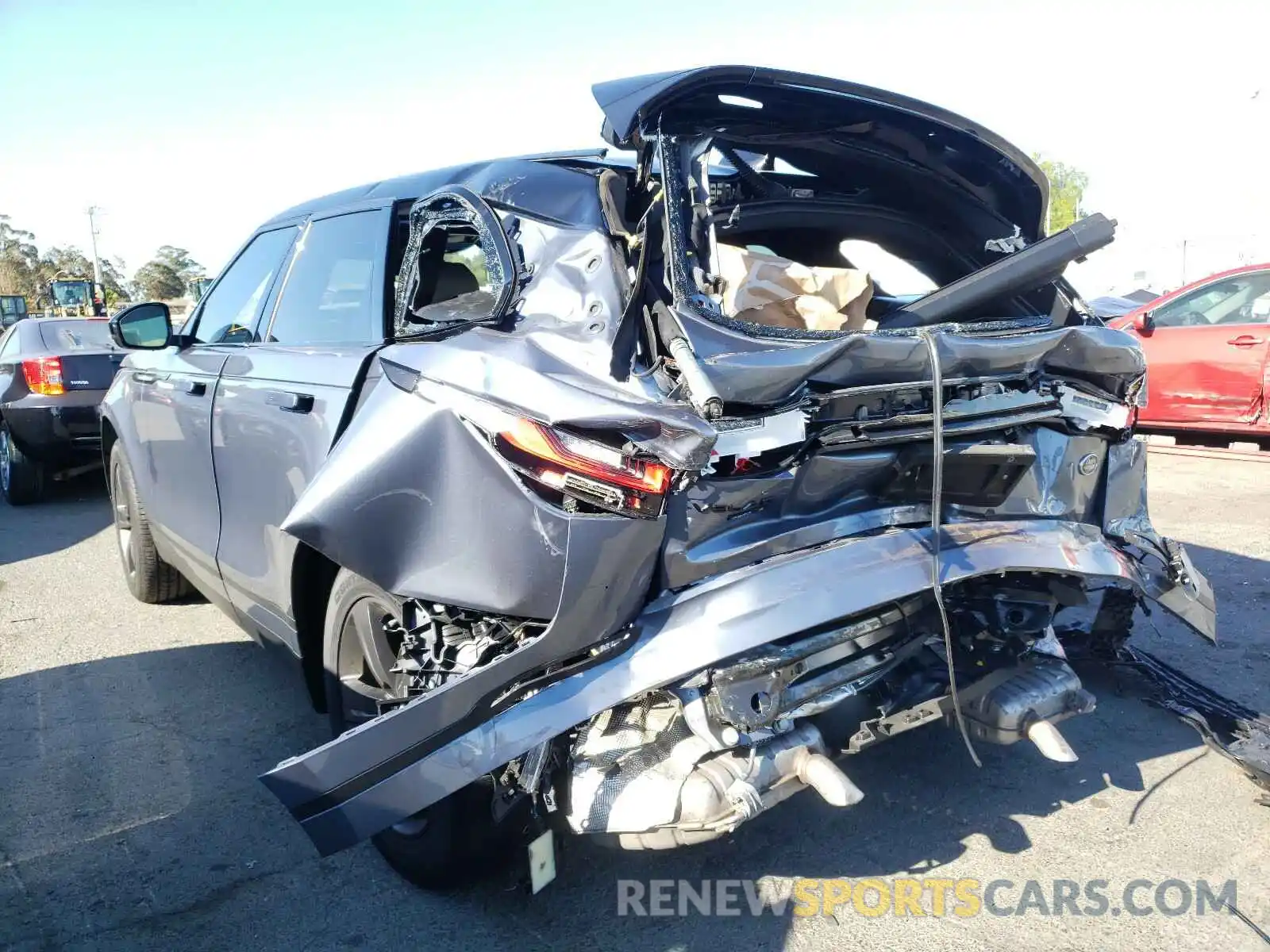 3 Photograph of a damaged car SALYB2EX4LA290538 LAND ROVER RANGEROVER 2020