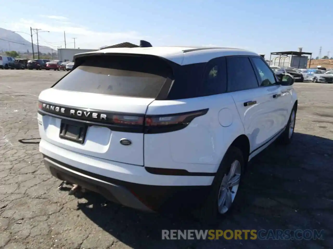 4 Photograph of a damaged car SALYB2EX5LA255359 LAND ROVER RANGEROVER 2020