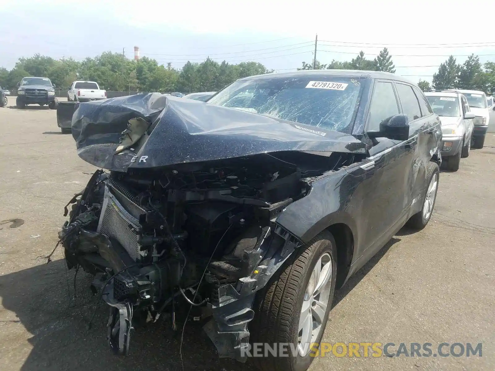 2 Photograph of a damaged car SALYB2EX5LA265177 LAND ROVER RANGEROVER 2020