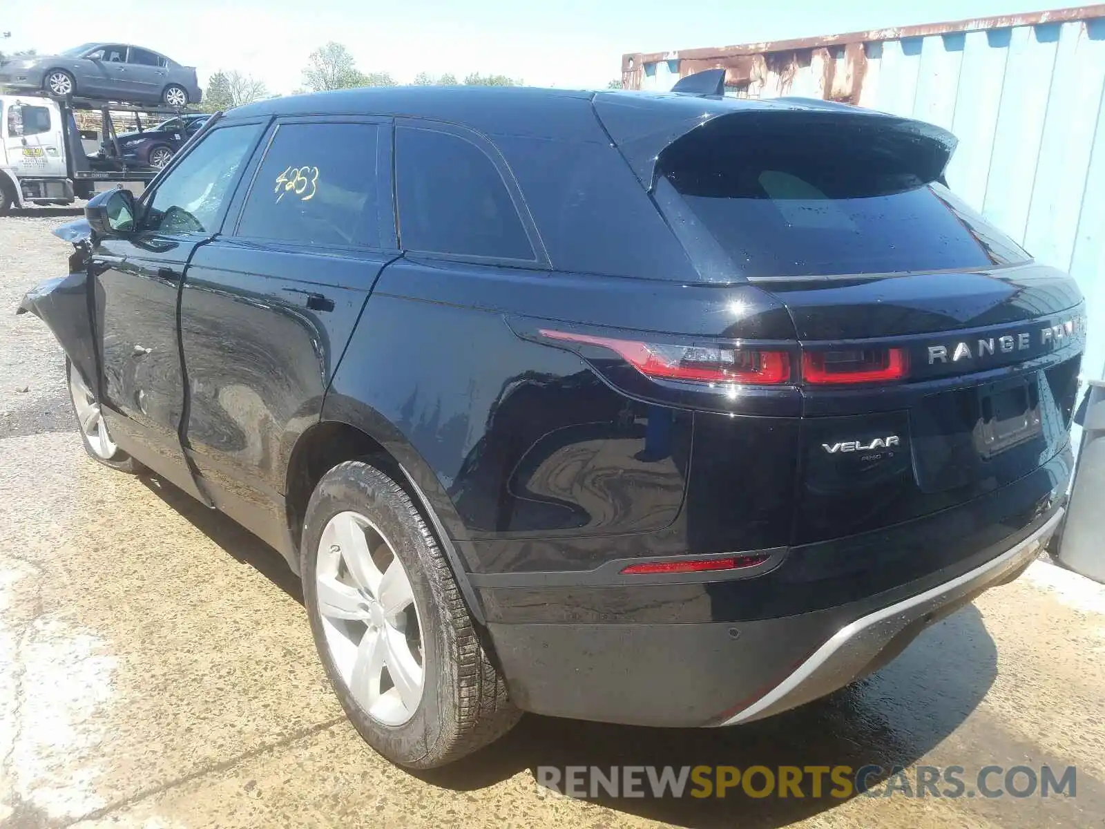 3 Photograph of a damaged car SALYB2EX5LA265633 LAND ROVER RANGEROVER 2020