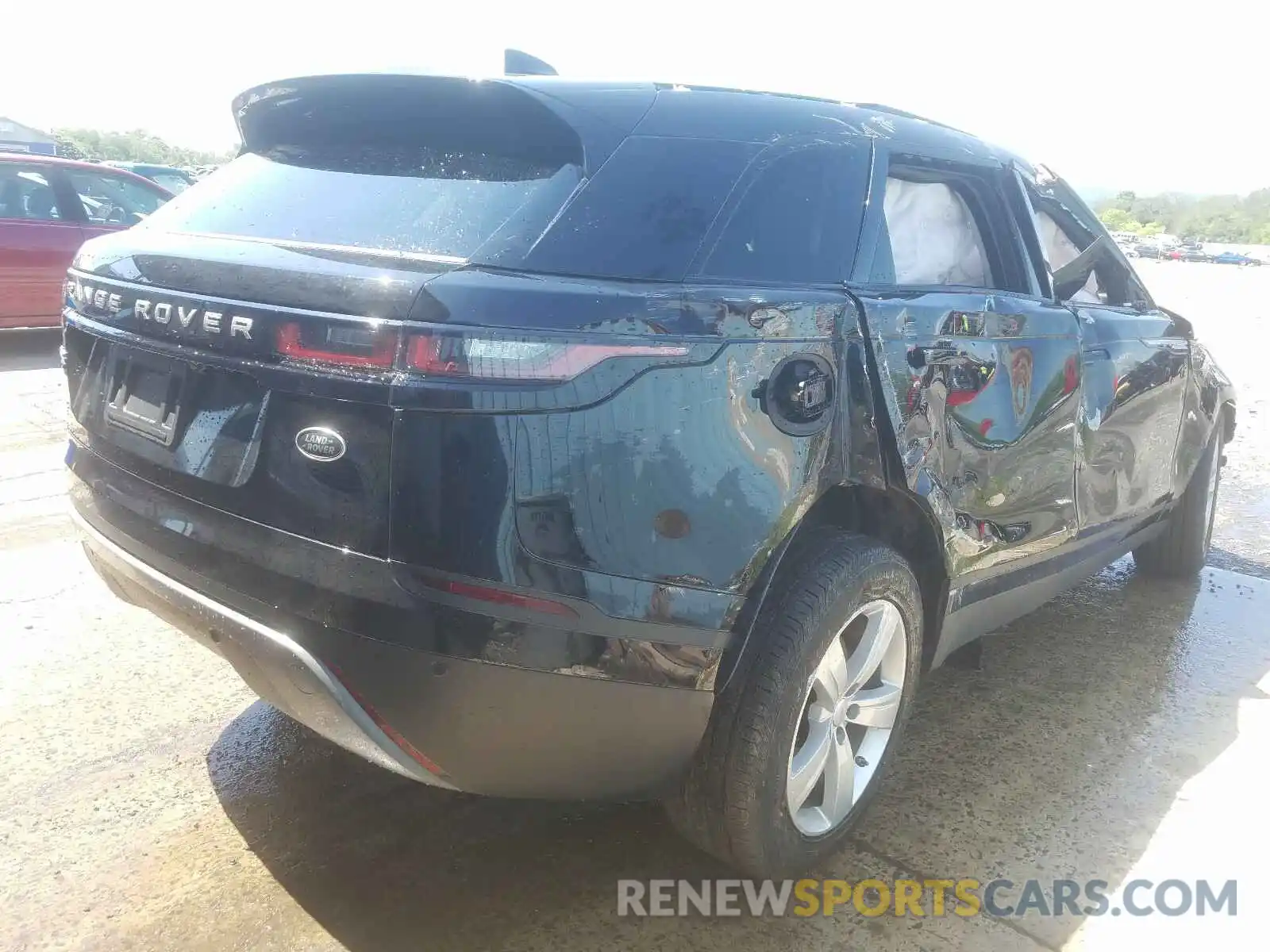 4 Photograph of a damaged car SALYB2EX5LA265633 LAND ROVER RANGEROVER 2020