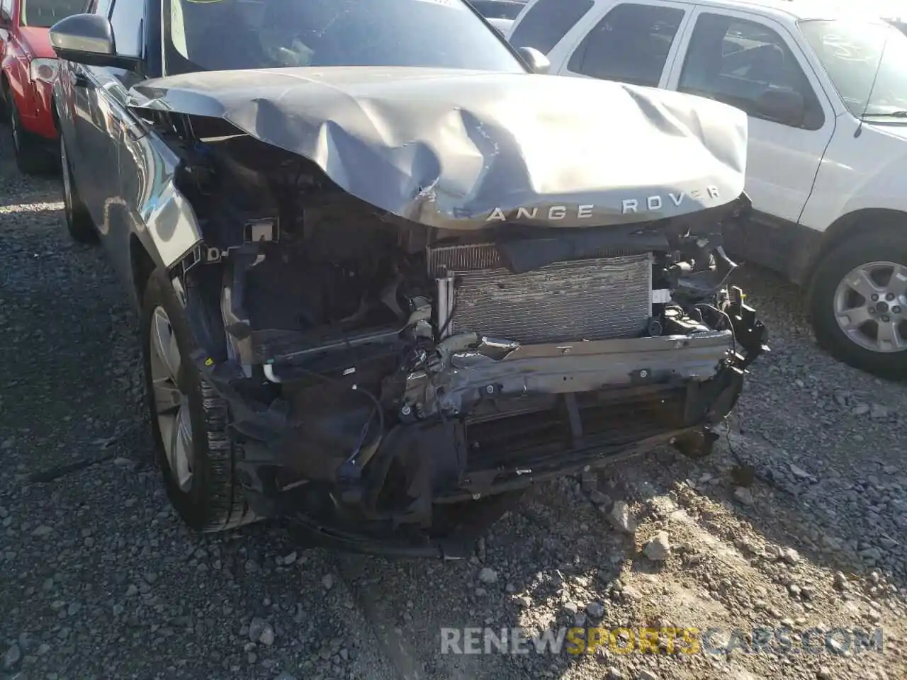 9 Photograph of a damaged car SALYB2EX5LA268810 LAND ROVER RANGEROVER 2020